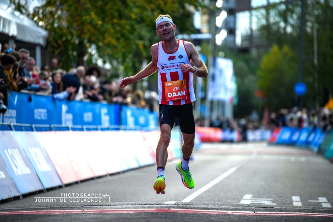Daan Dhondt loopt knap PR op BK marathon!